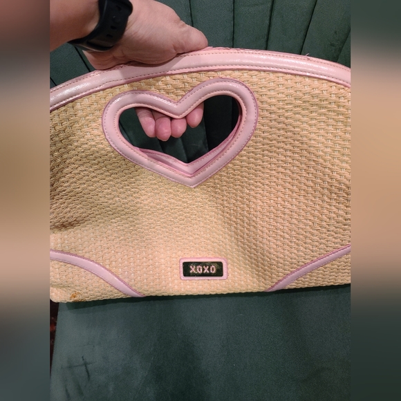 XOXO Y2K 2000s Pink Heart Cutout Straw/Rattan Bag - Picture 5 of 10